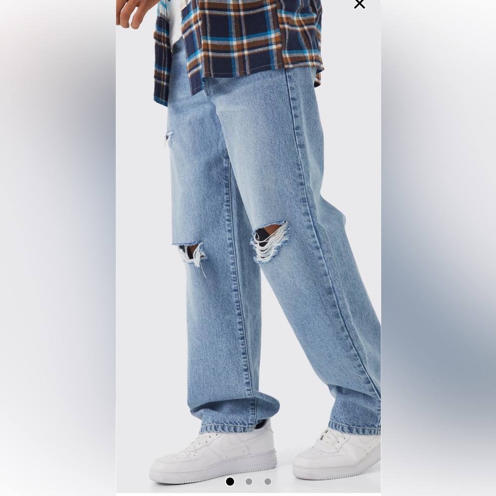 Baggy rigid distressed jeans